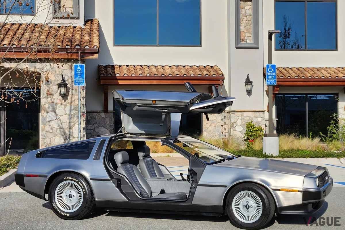 米国オークションに登場、落札された1981年式デロリアン「DMC-12」