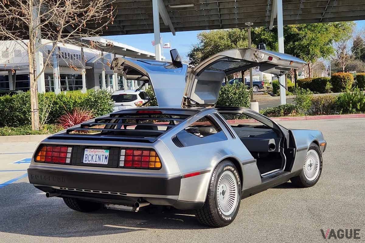 米国オークションに登場、落札された1981年式デロリアン「DMC-12」