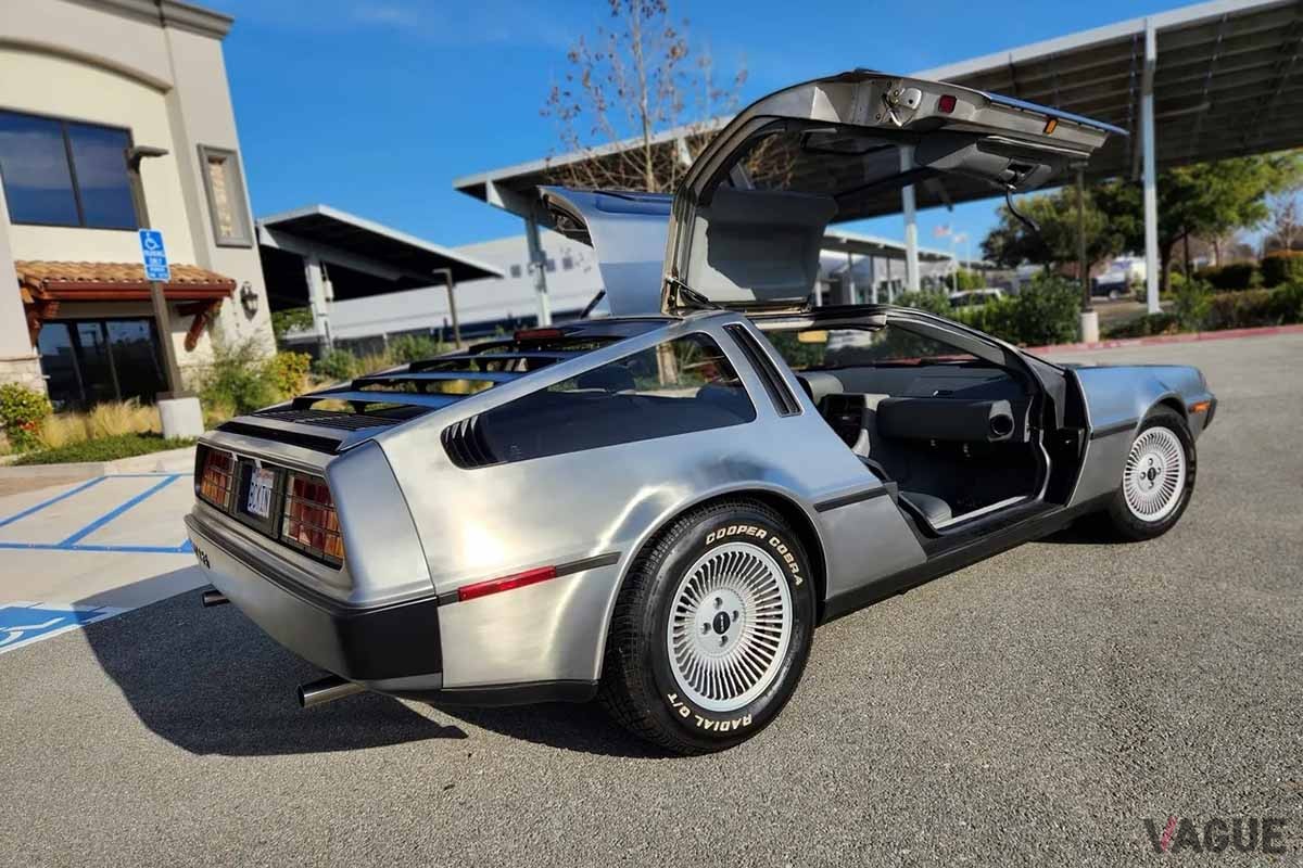 米国オークションに登場、落札された1981年式デロリアン「DMC-12」