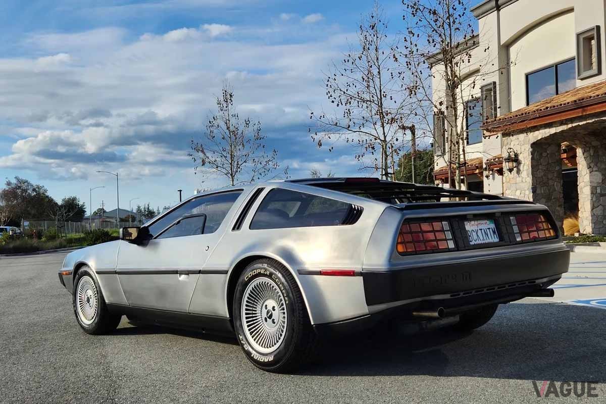 米国オークションに登場、落札された1981年式デロリアン「DMC-12」