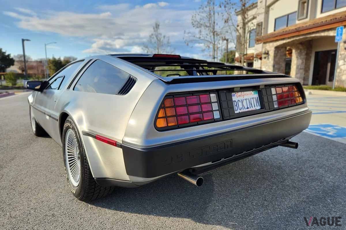 米国オークションに登場、落札された1981年式デロリアン「DMC-12」