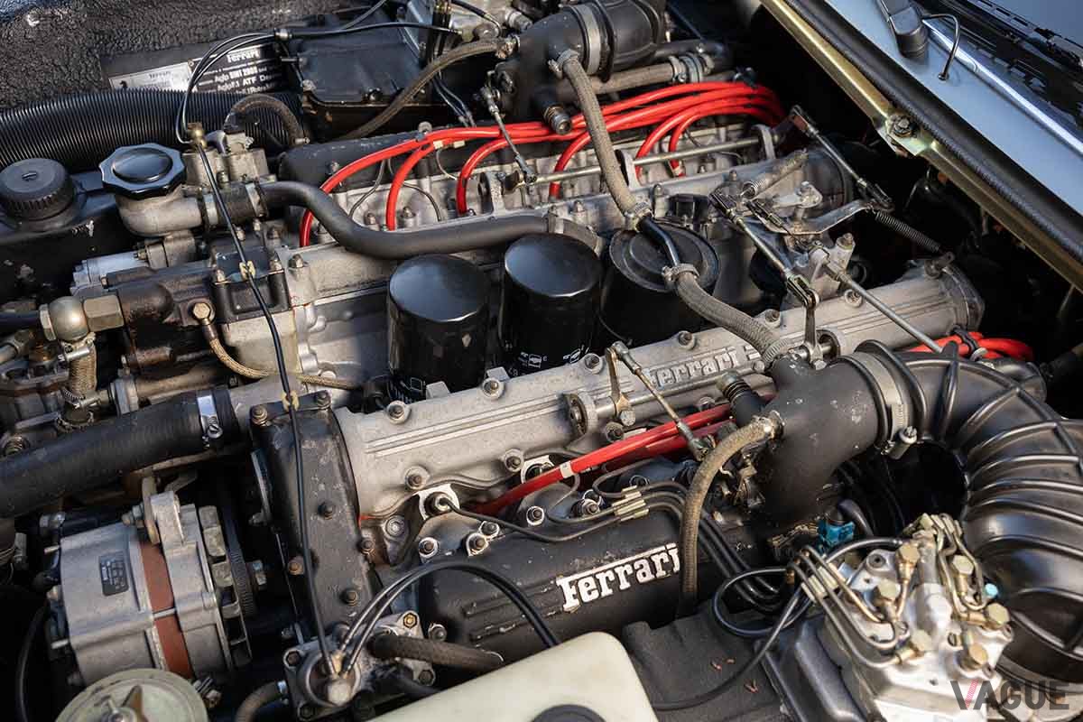 12万750ユーロ（日本円で約1946万円）で落札された1985年式フェラーリ「412」Simon Clay(c)2024 Courtesy of RM Sotheby's