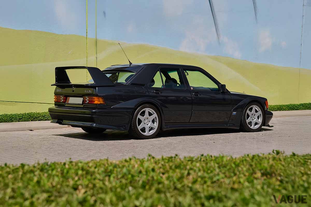 オークションに出品された1990年式メルセデス・ベンツ「190E 2.5-16 エボリューションII」Sami Sasso(C)2025 Courtesy of RM Sotheby's