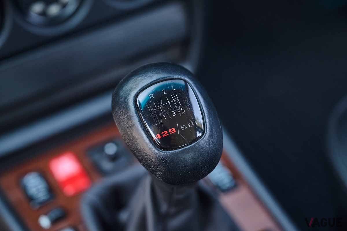 オークションに出品された1990年式メルセデス・ベンツ「190E 2.5-16 エボリューションII」Sami Sasso(C)2025 Courtesy of RM Sotheby's