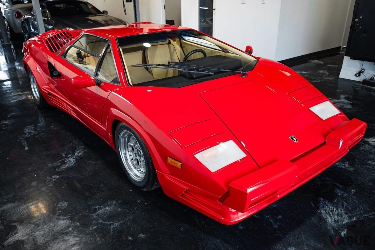 米国オークションに登場、55万ドル（日本円で約8000万円）で落札された1990年式ランボルギーニ「カウンタック 25thアニバーサリー」
