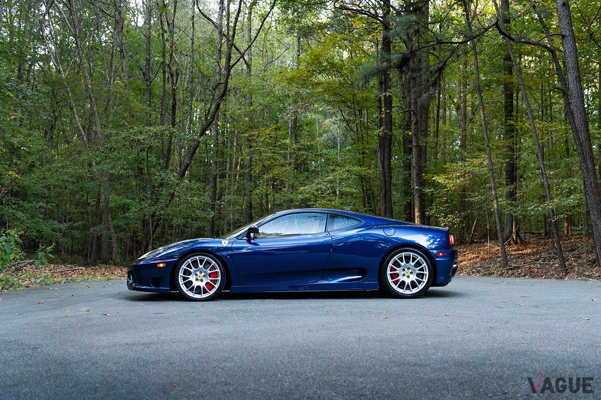 オークションに登場した2004年式フェラーリ「360チャレンジストラダーレ」(c)2025 Courtesy of RM Sotheby's