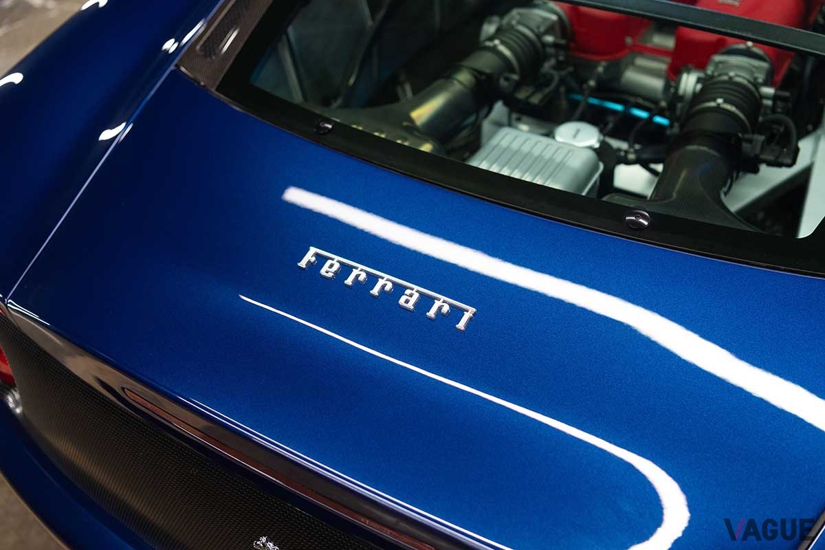 オークションに登場した2004年式フェラーリ「360チャレンジストラダーレ」(c)2025 Courtesy of RM Sotheby's