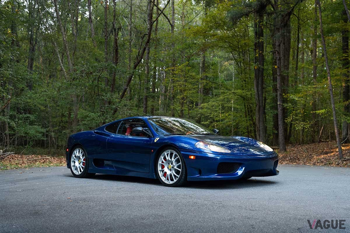 オークションに登場した2004年式フェラーリ「360チャレンジストラダーレ」(c)2025 Courtesy of RM Sotheby's