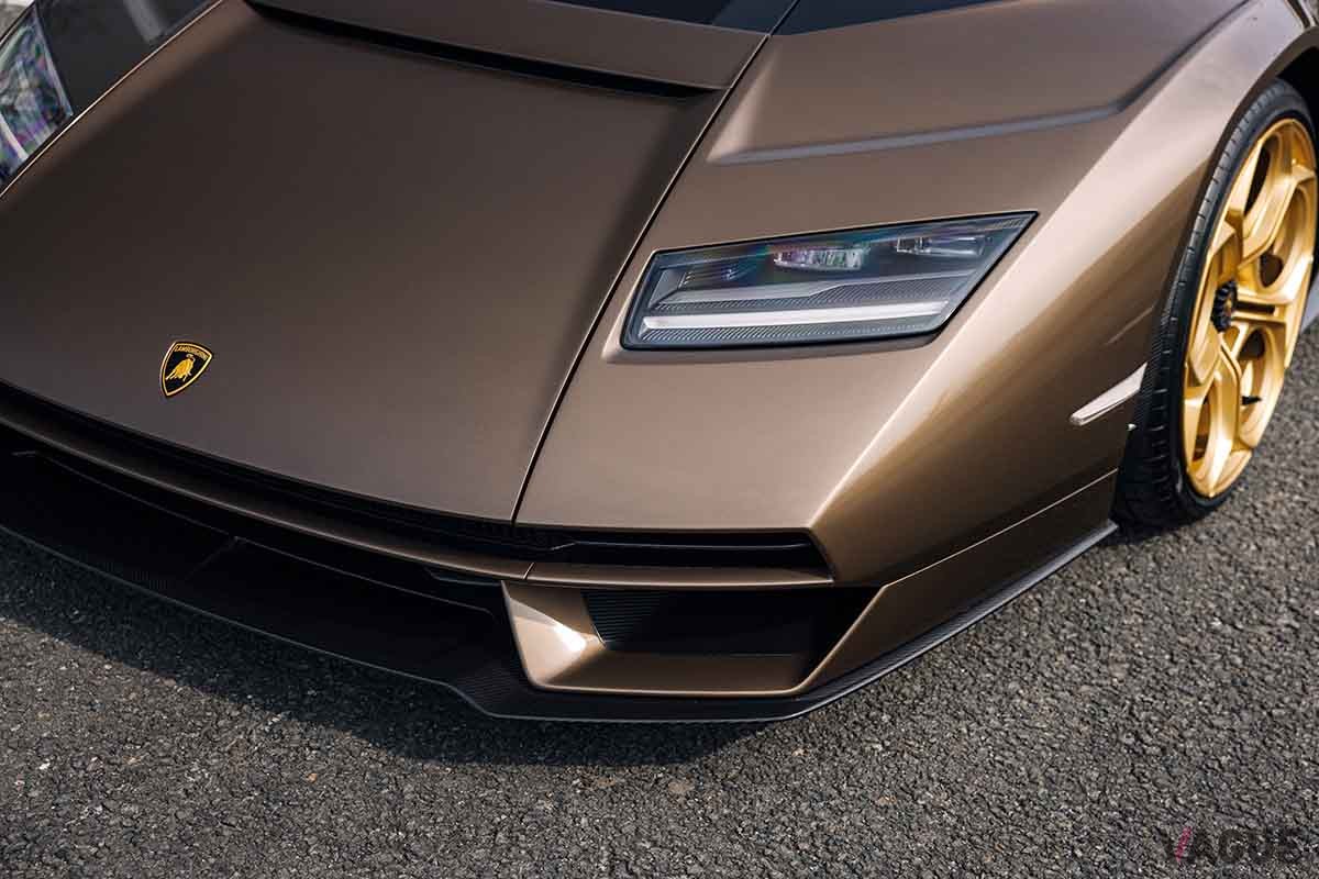 オークションに登場したランボルギーニ「カウンタックLPI-800」 Keno Zache ©2023 Courtesy of RM Sotheby's