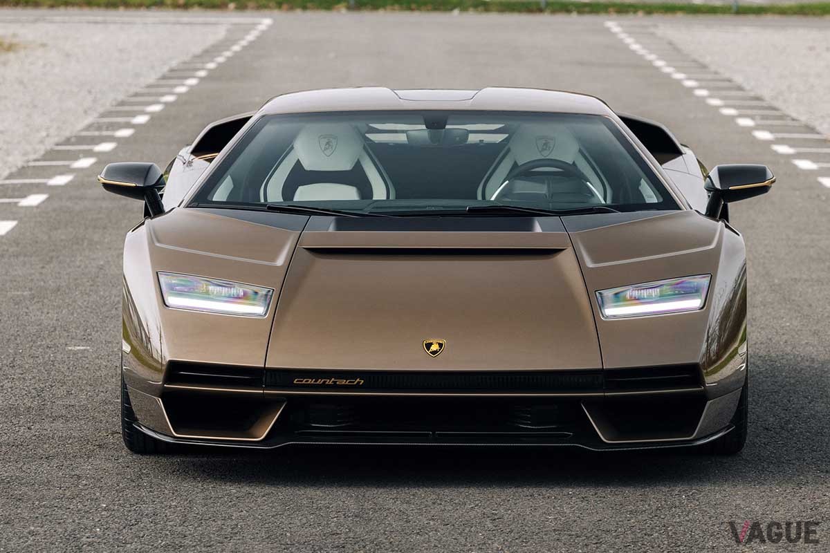 オークションに登場したランボルギーニ「カウンタックLPI-800」Keno Zache ©2023 Courtesy of RM Sotheby's