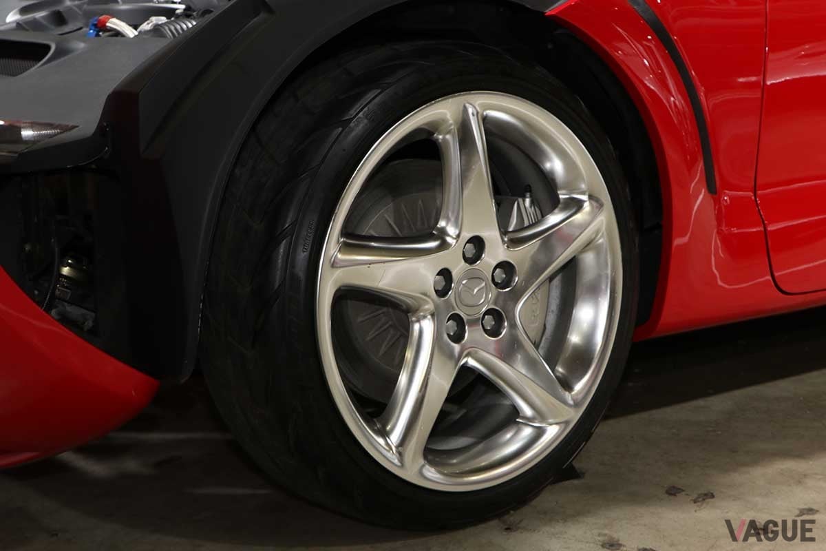 1999年に発表されたコンセプトカー、マツダ「RX-EVOLV」