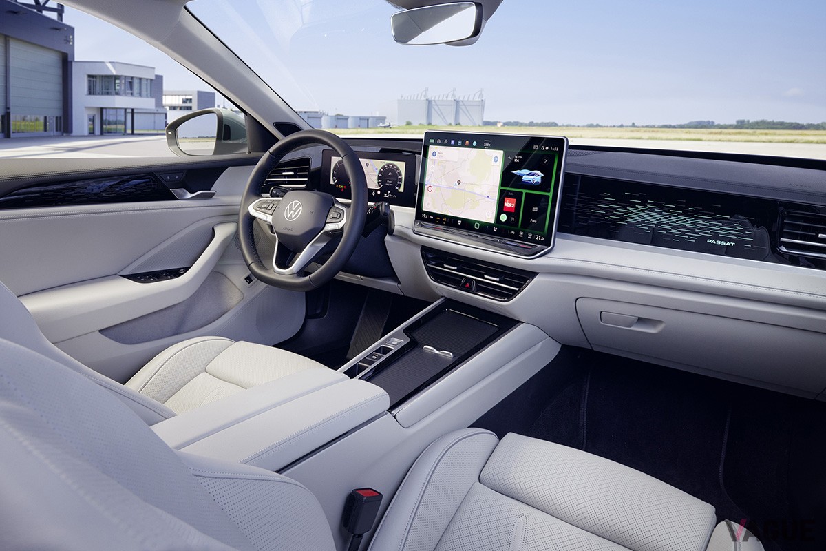 VW新型「パサート」のインテリア