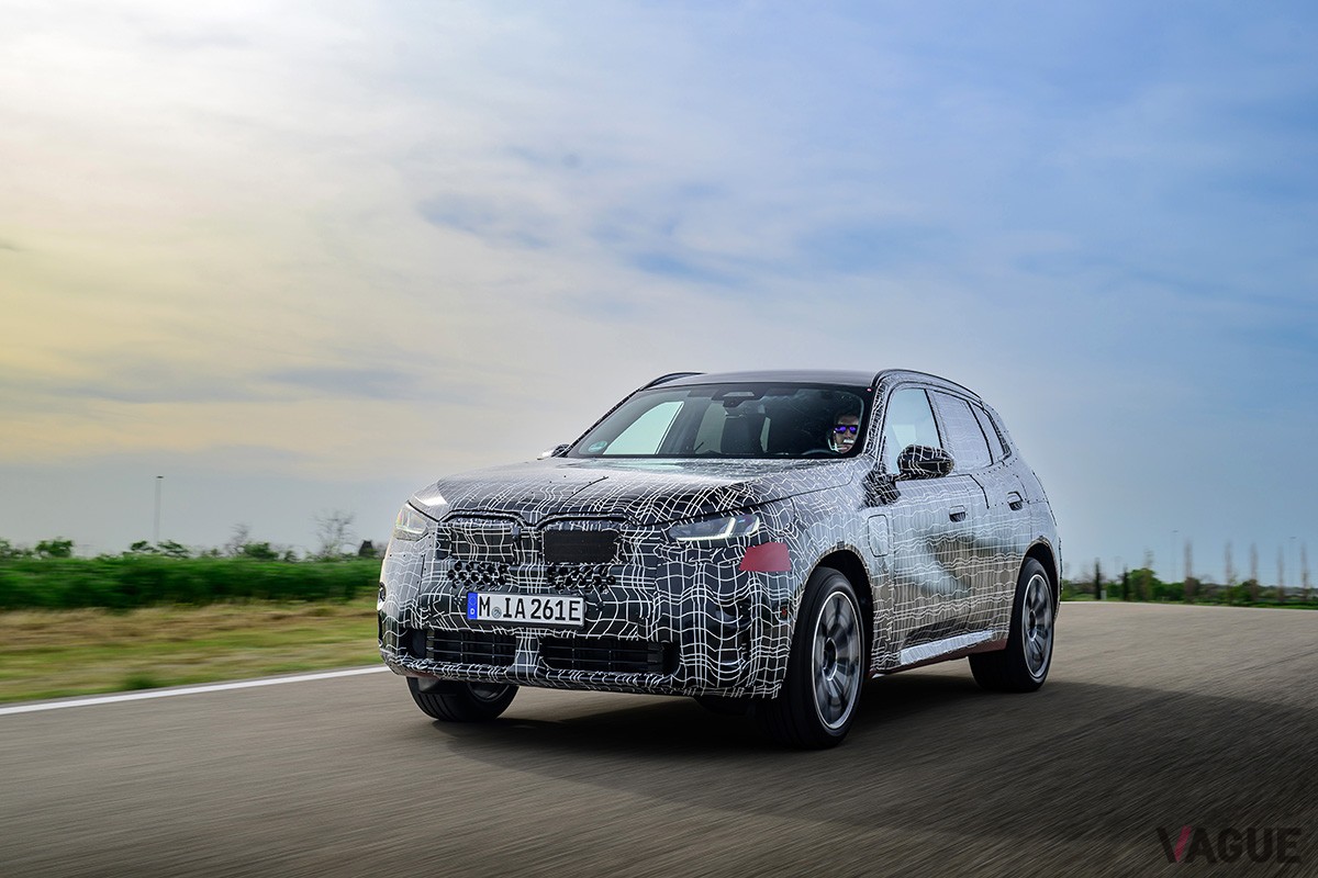 南フランスで最終テストを行なったBMW新型「X3」。まもなく世界初公開される予定だ