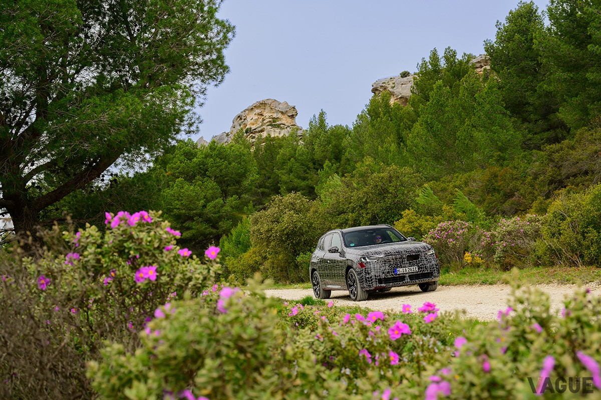 南フランスで最終テストを行なったBMW新型「X3」。まもなく世界初公開される予定だ