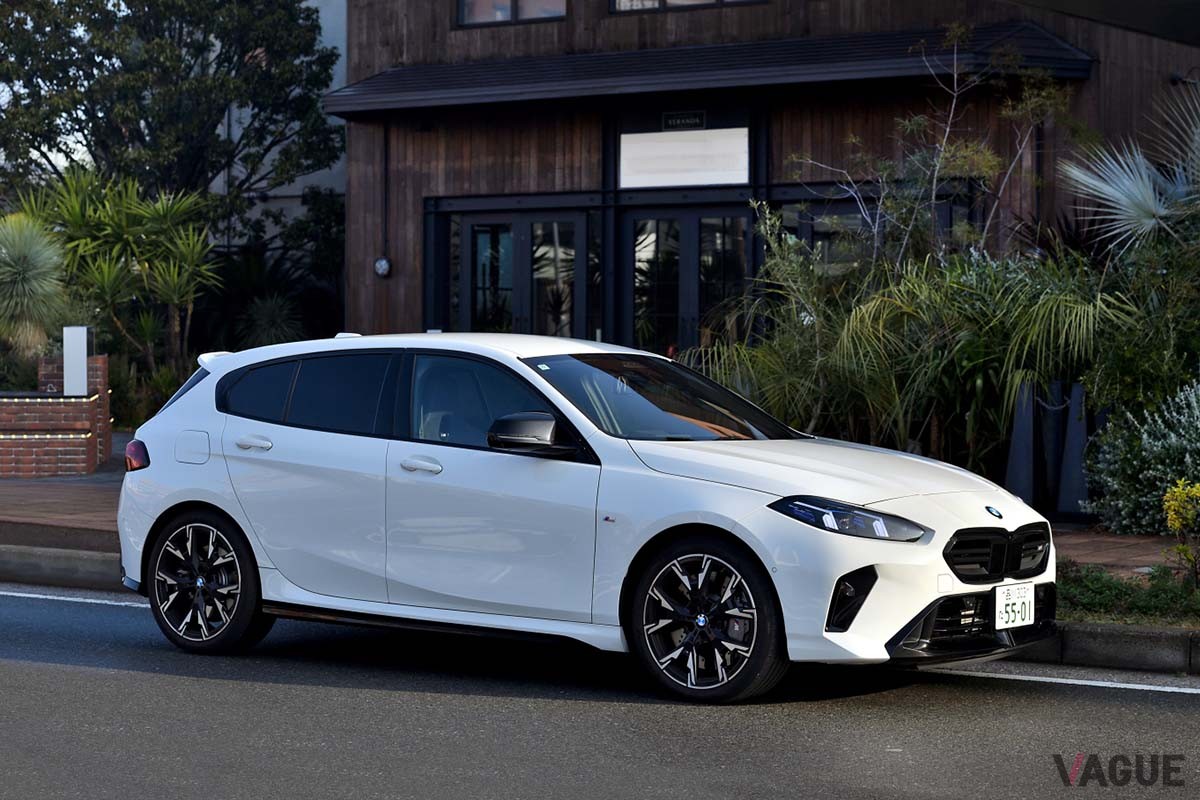 BMWの高性能バージョン新型「M135 xDrive」