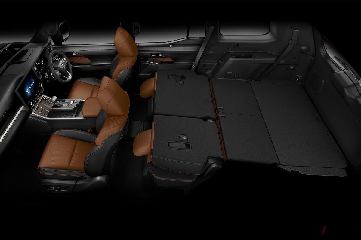 レクサス本格オフローダーの新型「GX550」
