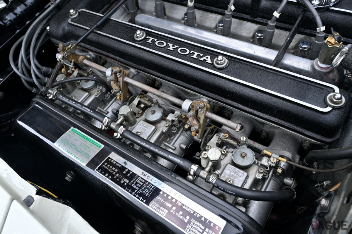 トヨタ「2000GT」エンジン