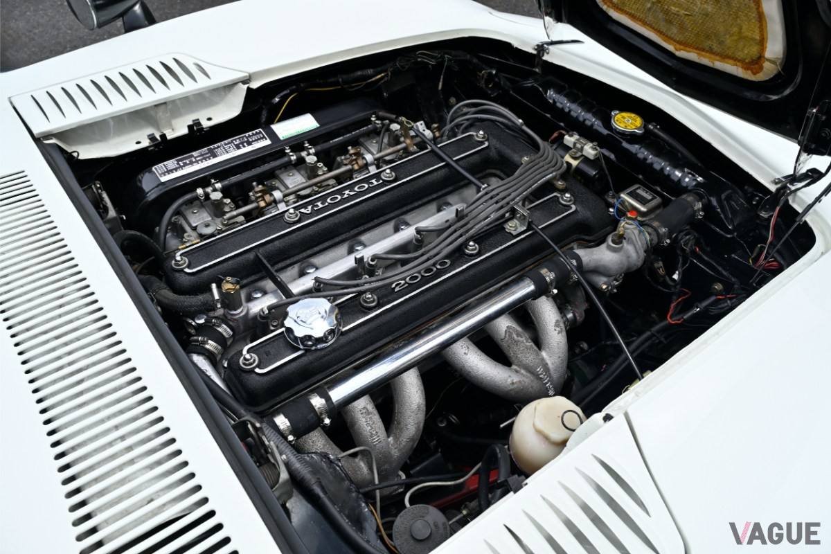トヨタ「2000GT」エンジン