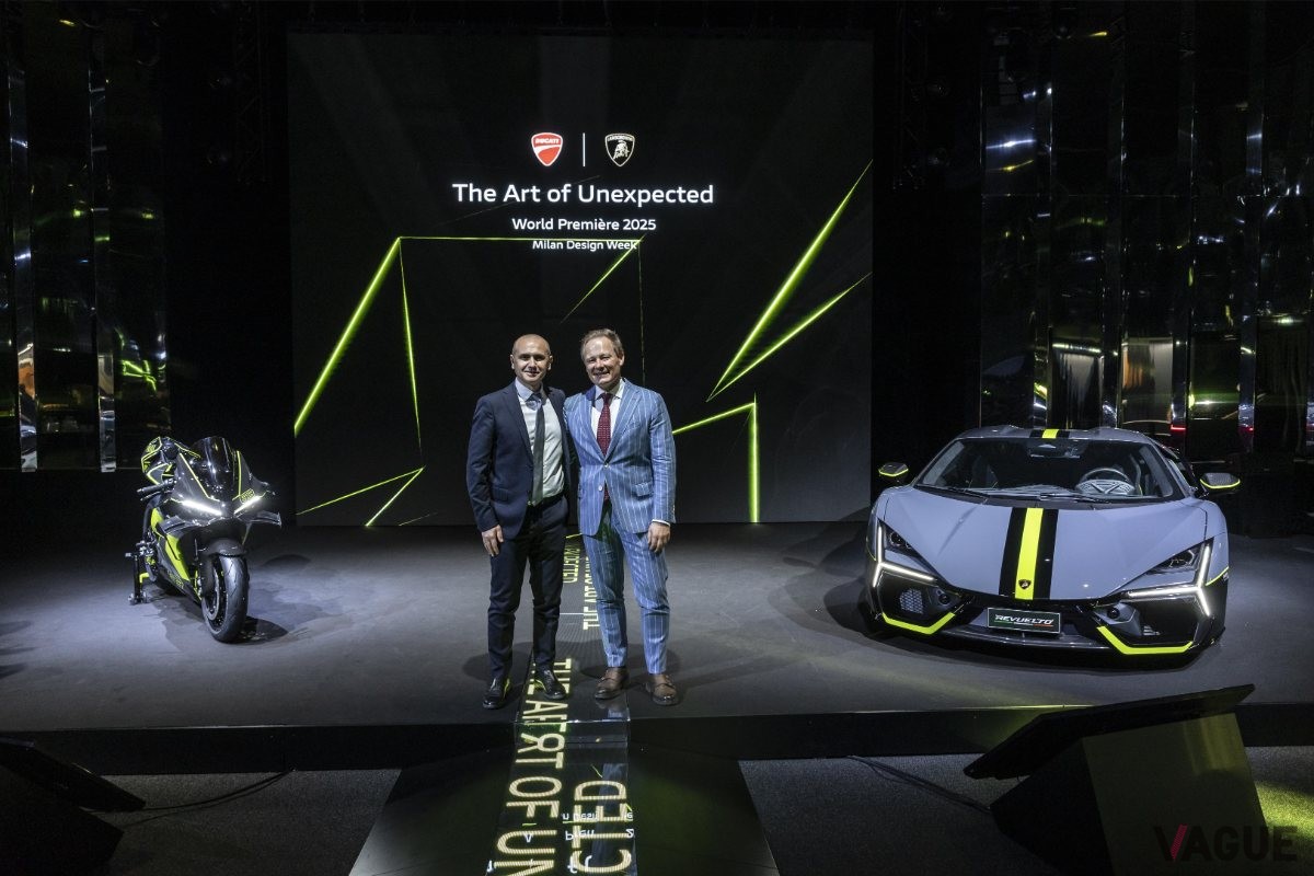 ドゥカティ限定バイク「パニガーレ V4 ランボルギーニ」とランボルギーニの特別仕様車「レヴエルト」