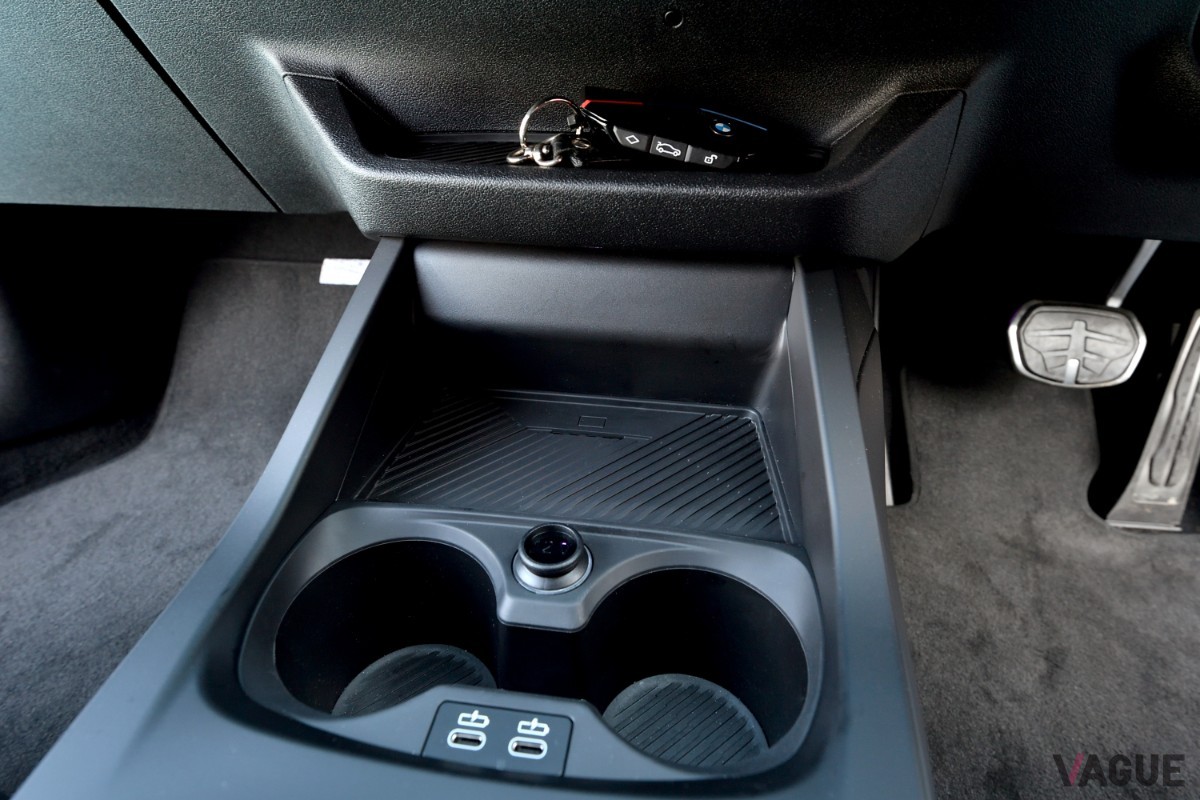 BMW新型「M135 xDrive」
