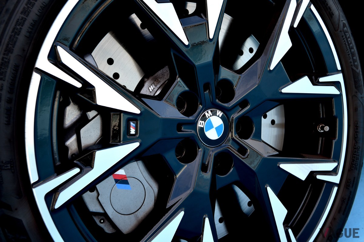BMW新型「M135 xDrive」のホイール＆ブレーキ