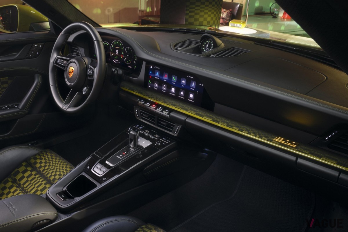 ポルシェ「911スピリット70」