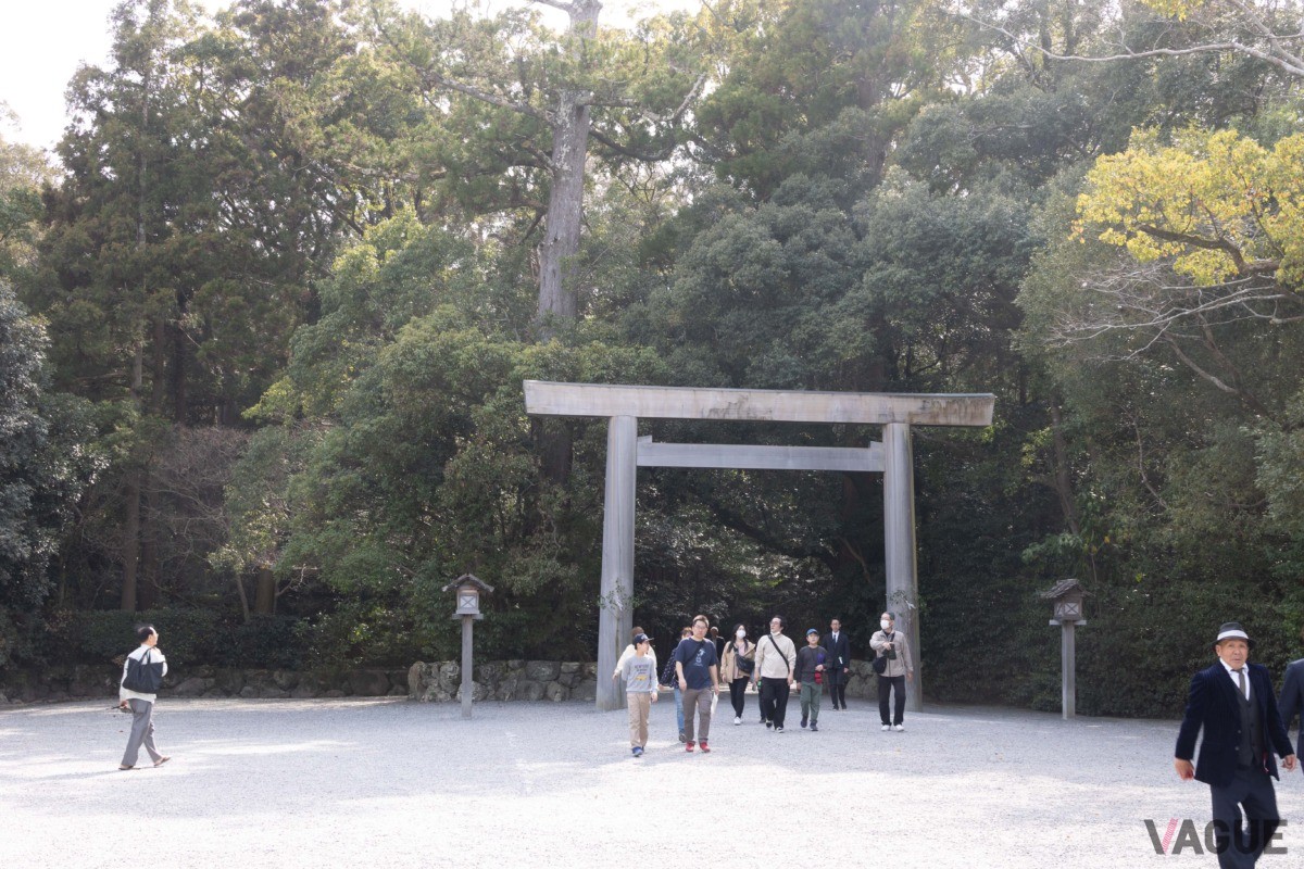 まずは伊勢神宮外宮からお参り