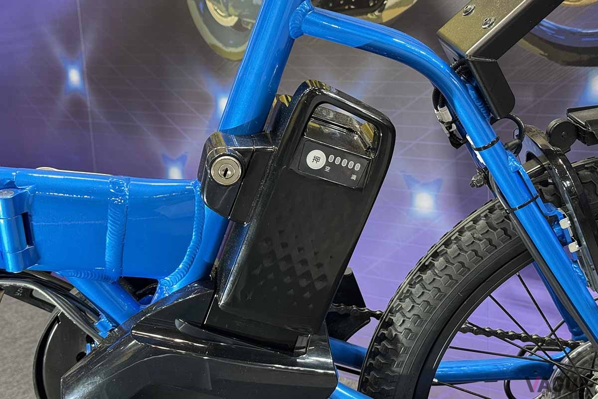 スズキの「ペダル付きの原動機付き自転車」、e-Po（イーポ）。発売時期は未定だ