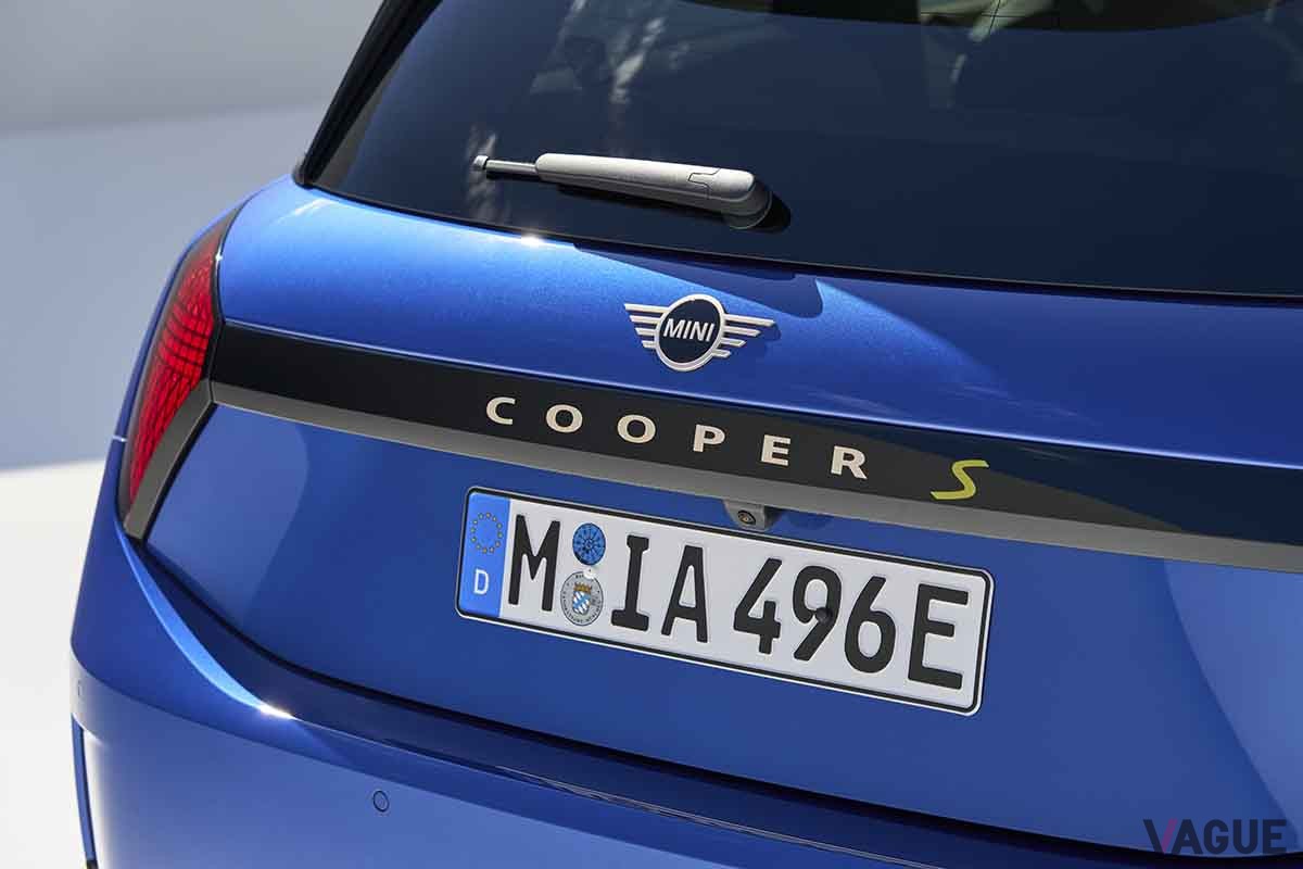 2024年3月に日本上陸した新型「ミニ・クーパー3ドア」