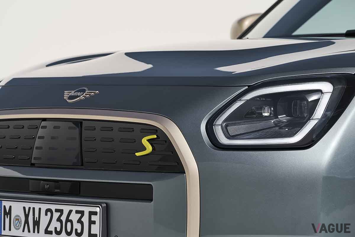 2023年11月に日本に上陸した新型「ミニ・カントリーマン」