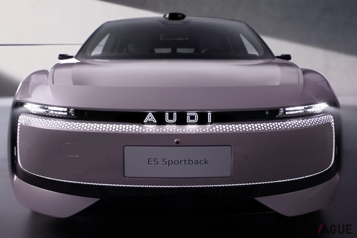 世界初公開された「AUDI E5スポーツバック」