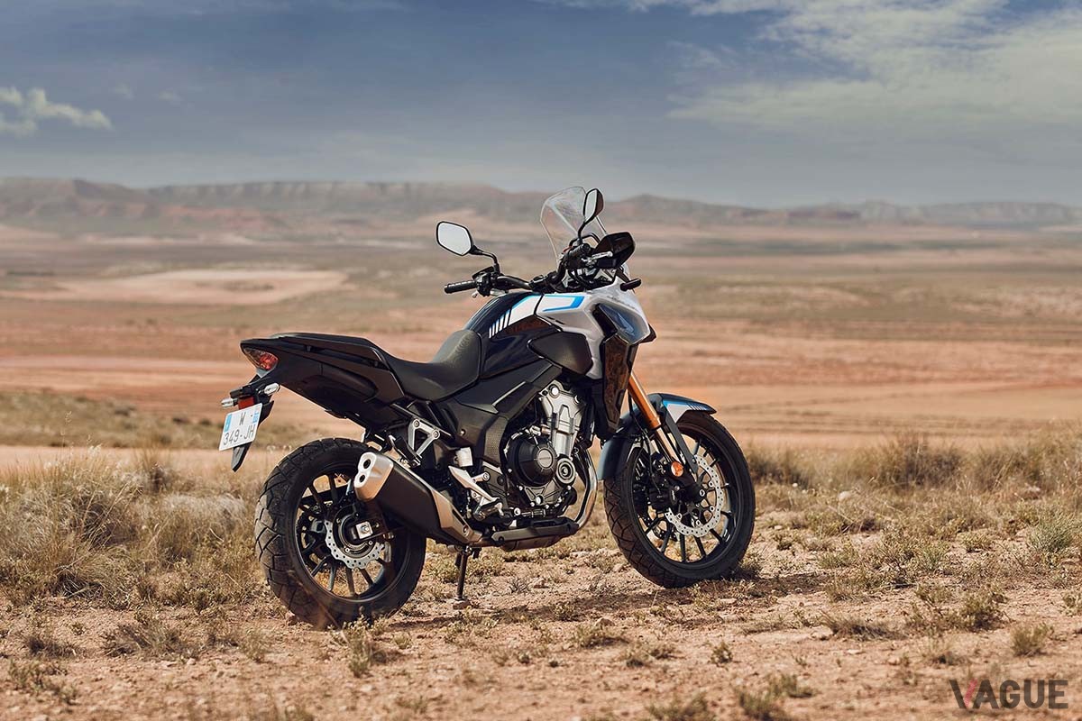 ホンダ「400X」