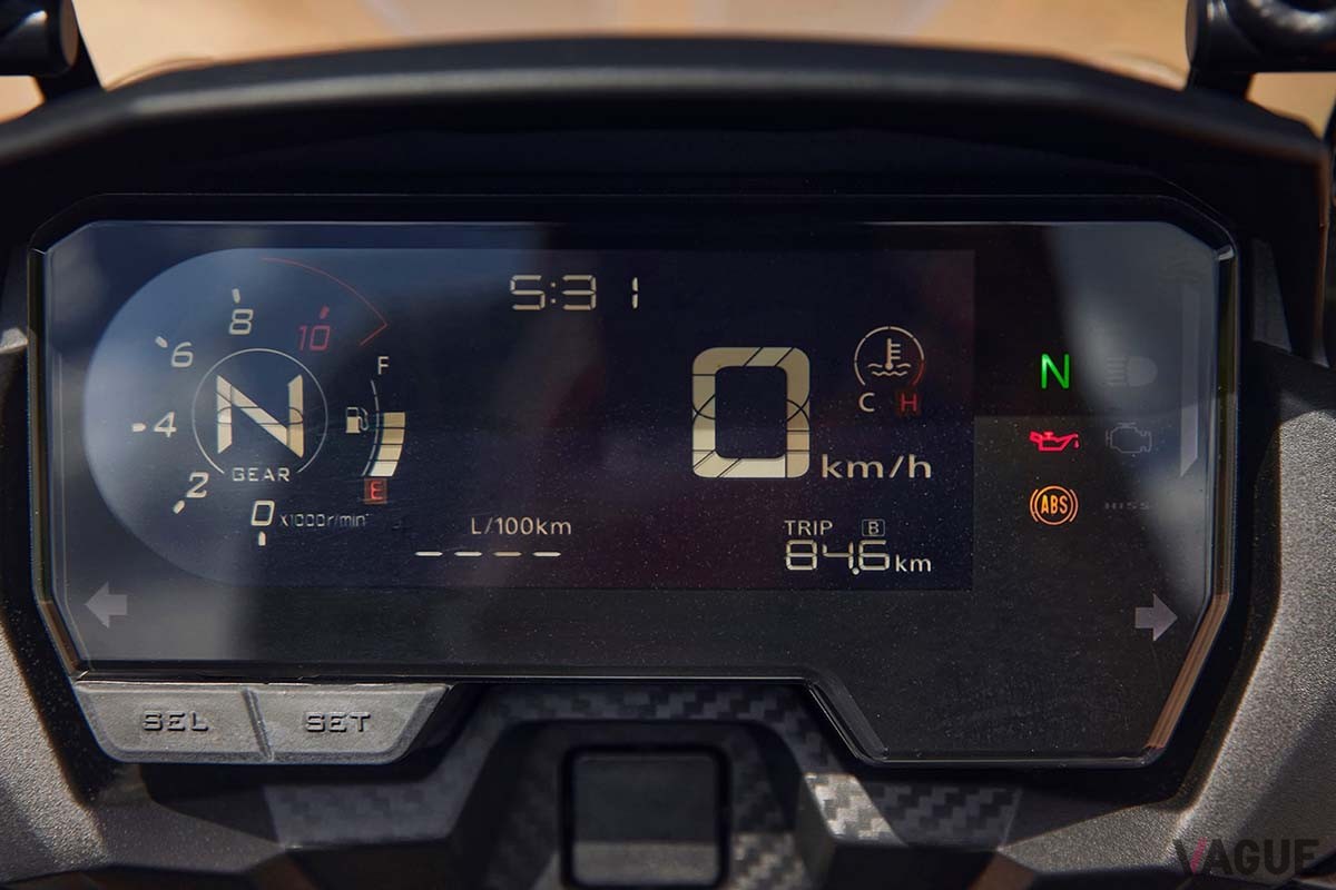 ホンダ「400X」