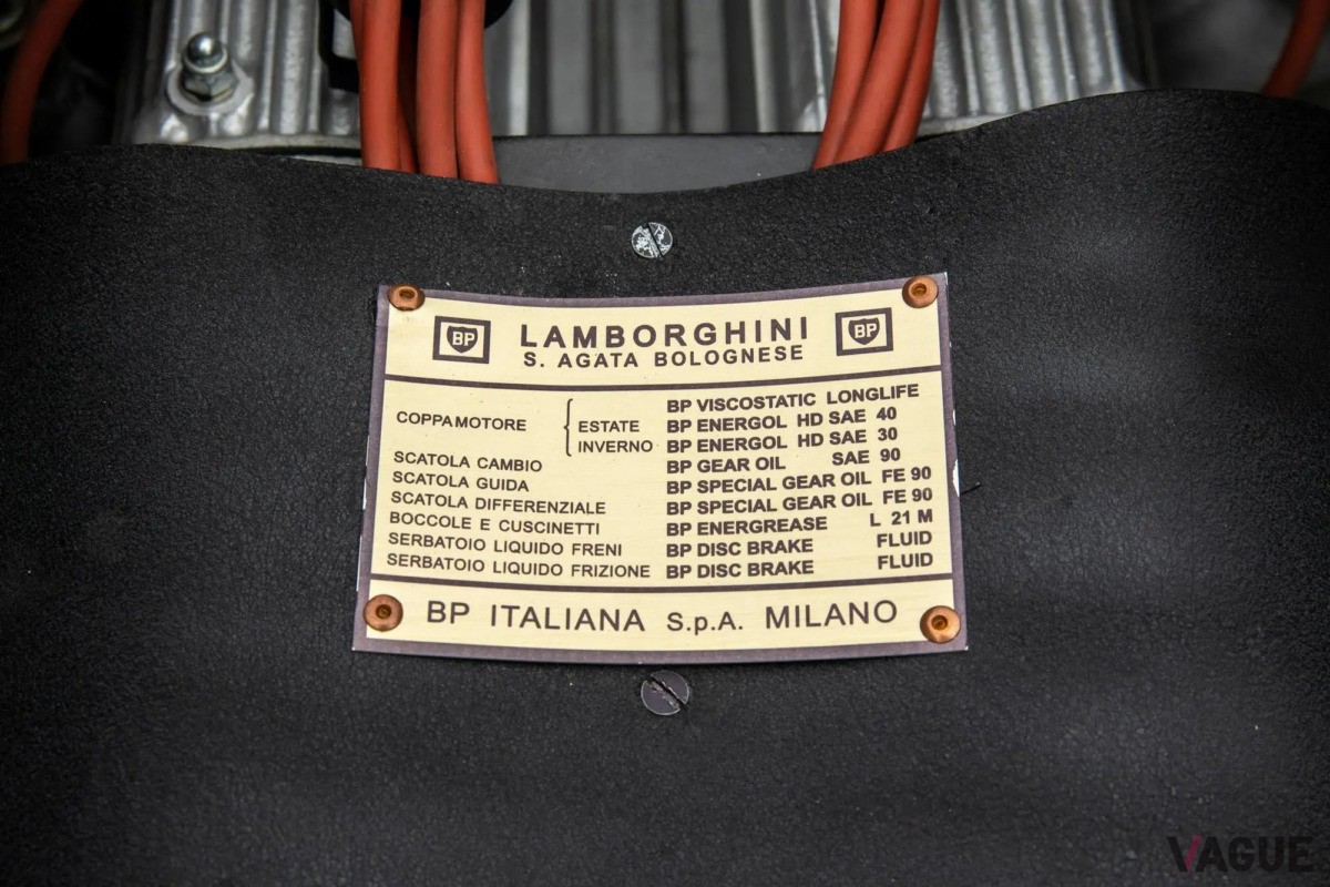 カナダのオークションで落札された1968年式ランボルギーニ「ミウラP400」