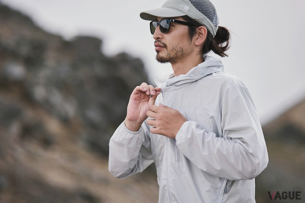 Z841カリマー　ウィンドシェル wind shell hoodie 登山はもちろん旅行や出張でも大活躍！ パッカブル仕様だから