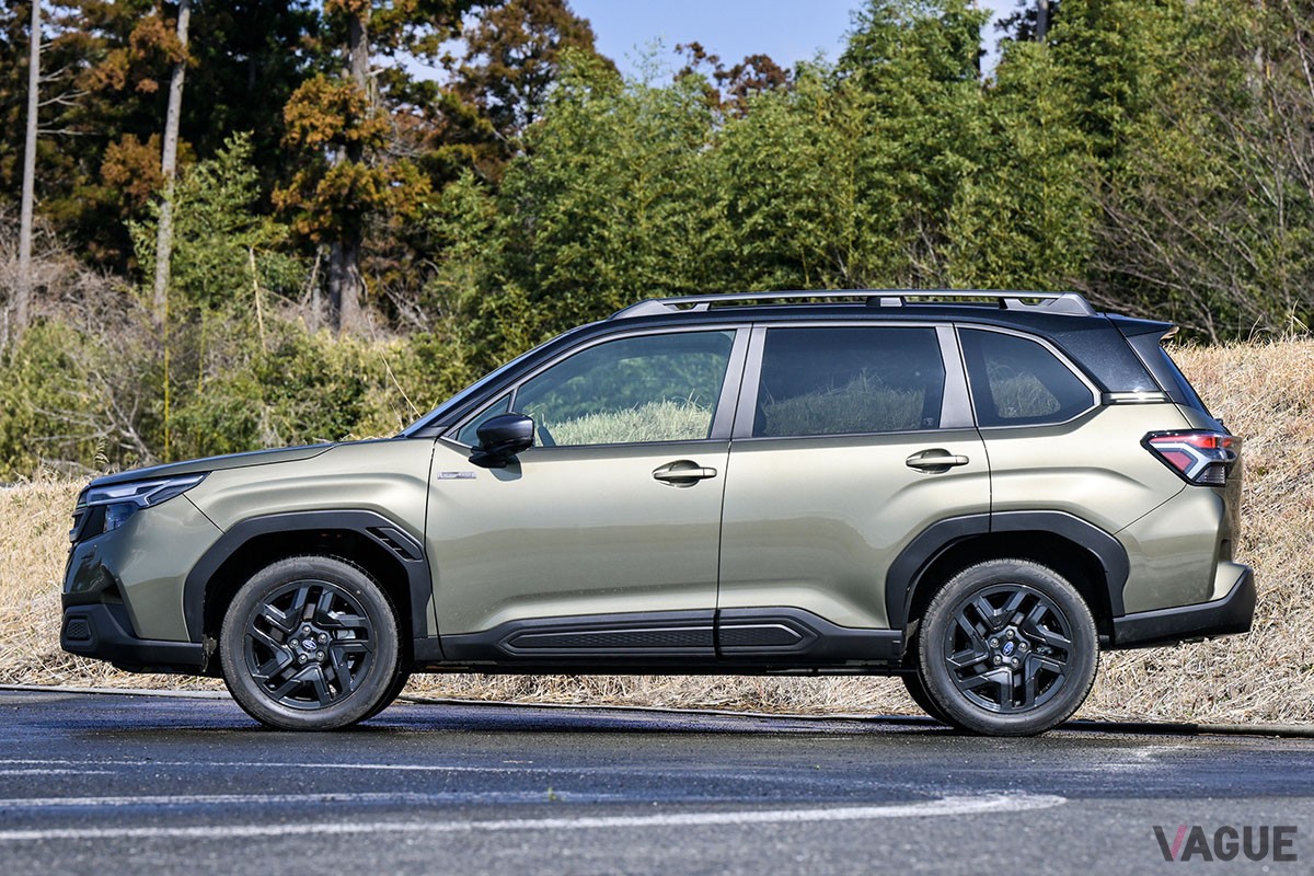 スバル新型「フォレスター Xブレイク S：HEV EX」