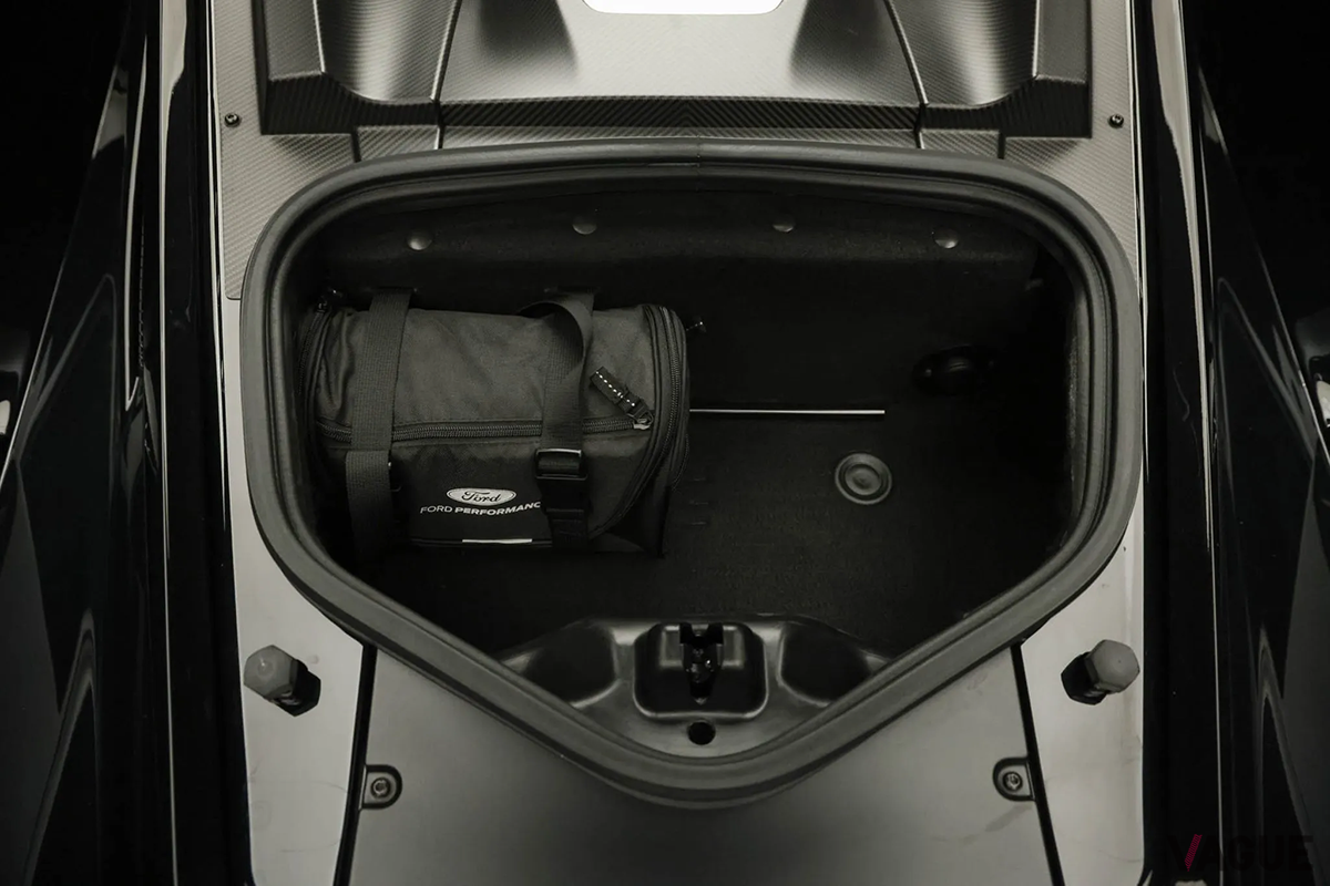 米国オークションに登場した2022年式フォード「GTカーボンシリーズ」