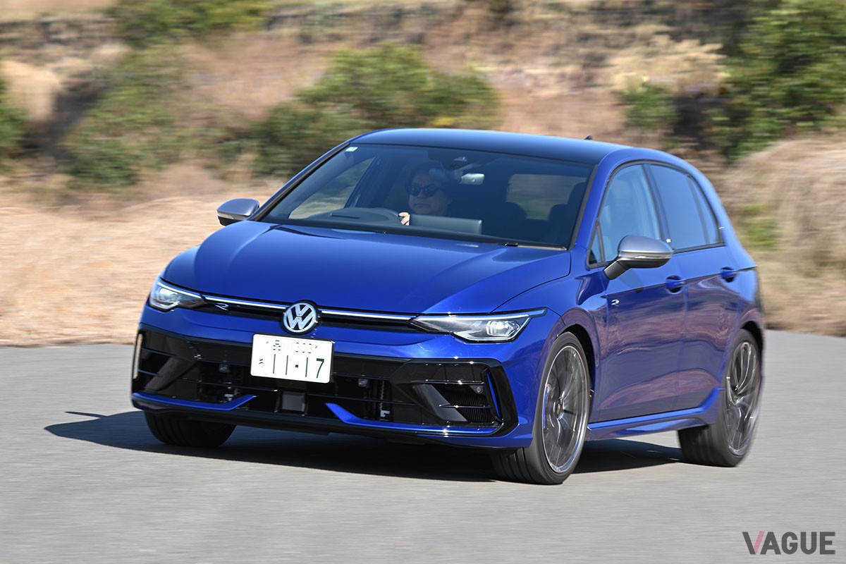 VW新型「ゴルフR」