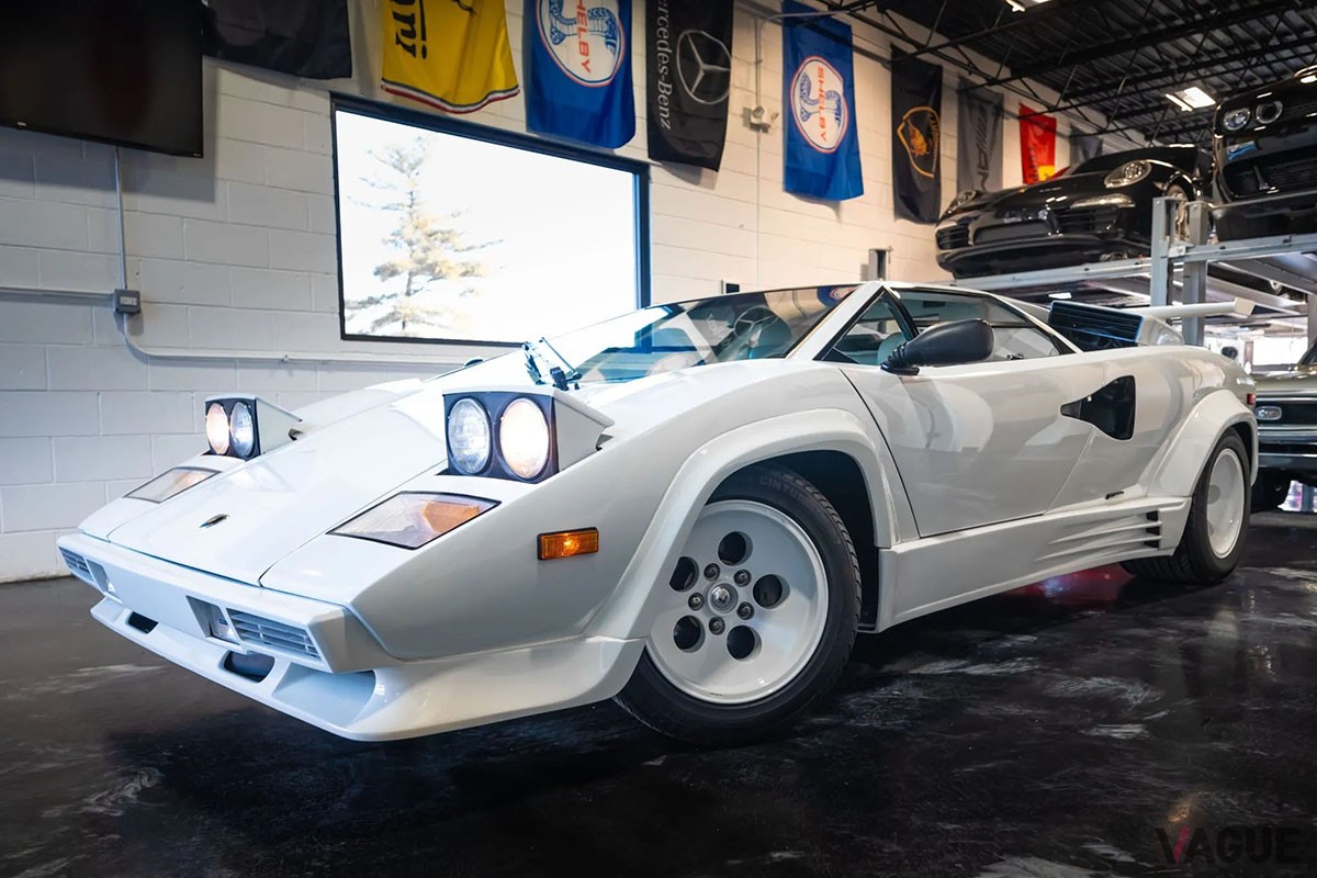 米国のオークションに登場した1987年式ランボルギーニ「カウンタック5000QV」