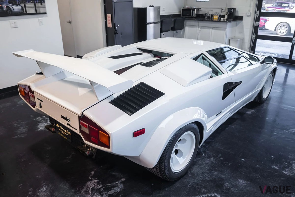 米国のオークションに登場した1987年式ランボルギーニ「カウンタック5000QV」