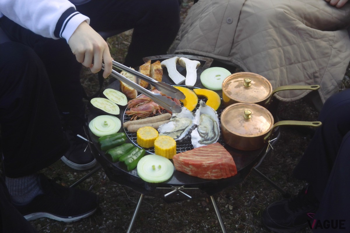 園遊Ｌの炭火焼き例