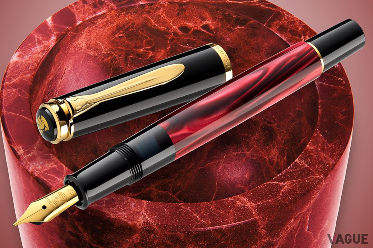 万年筆：2万4200円