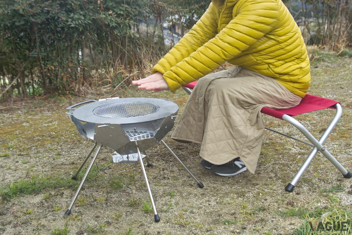 園遊Ｌと座面高約35cmのベンチ