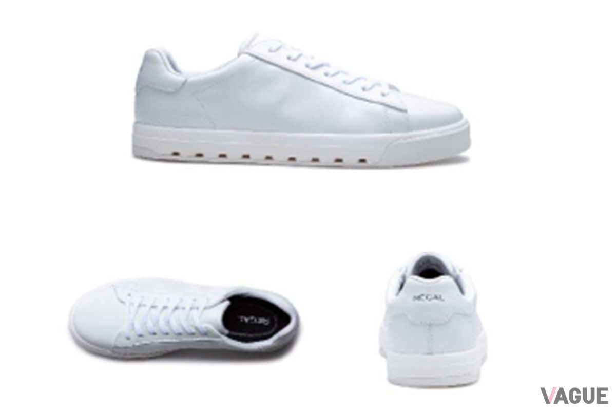 GORE-TEX SURROUND Sneakers：2万5300円