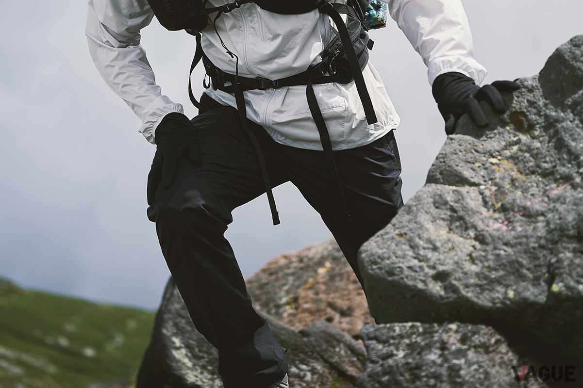 カリマーから優れたストレッチ性で快適な山行をサポートするトレッキングパンツ2モデルが新登場