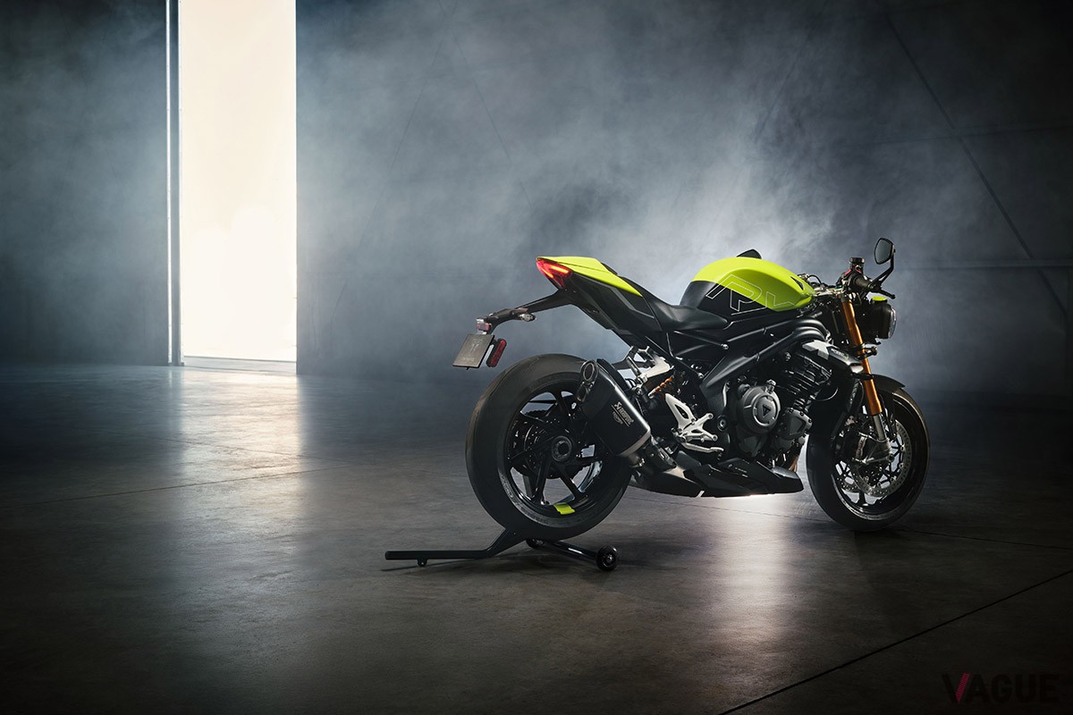 トライアンフ「スピードトリプル1200RX」