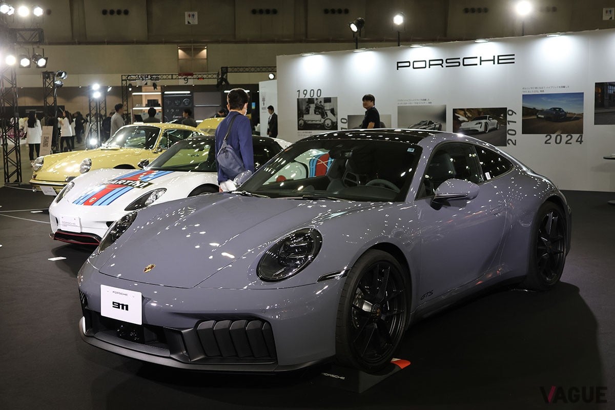 最新のポルシェ「911カレラGTS」