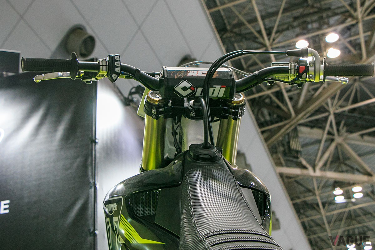 トライアンフのモトクロスバイク「TF450 RC」