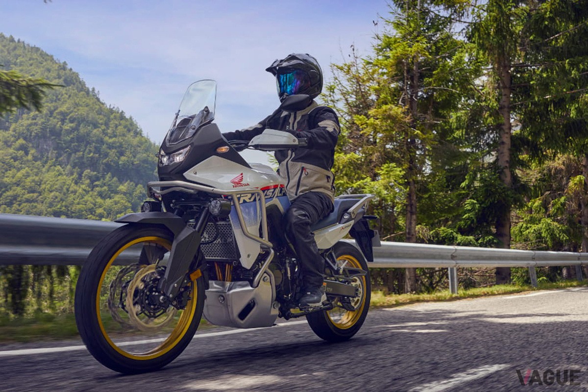 ホンダ「XL750トランザルプ」の2025年モデル