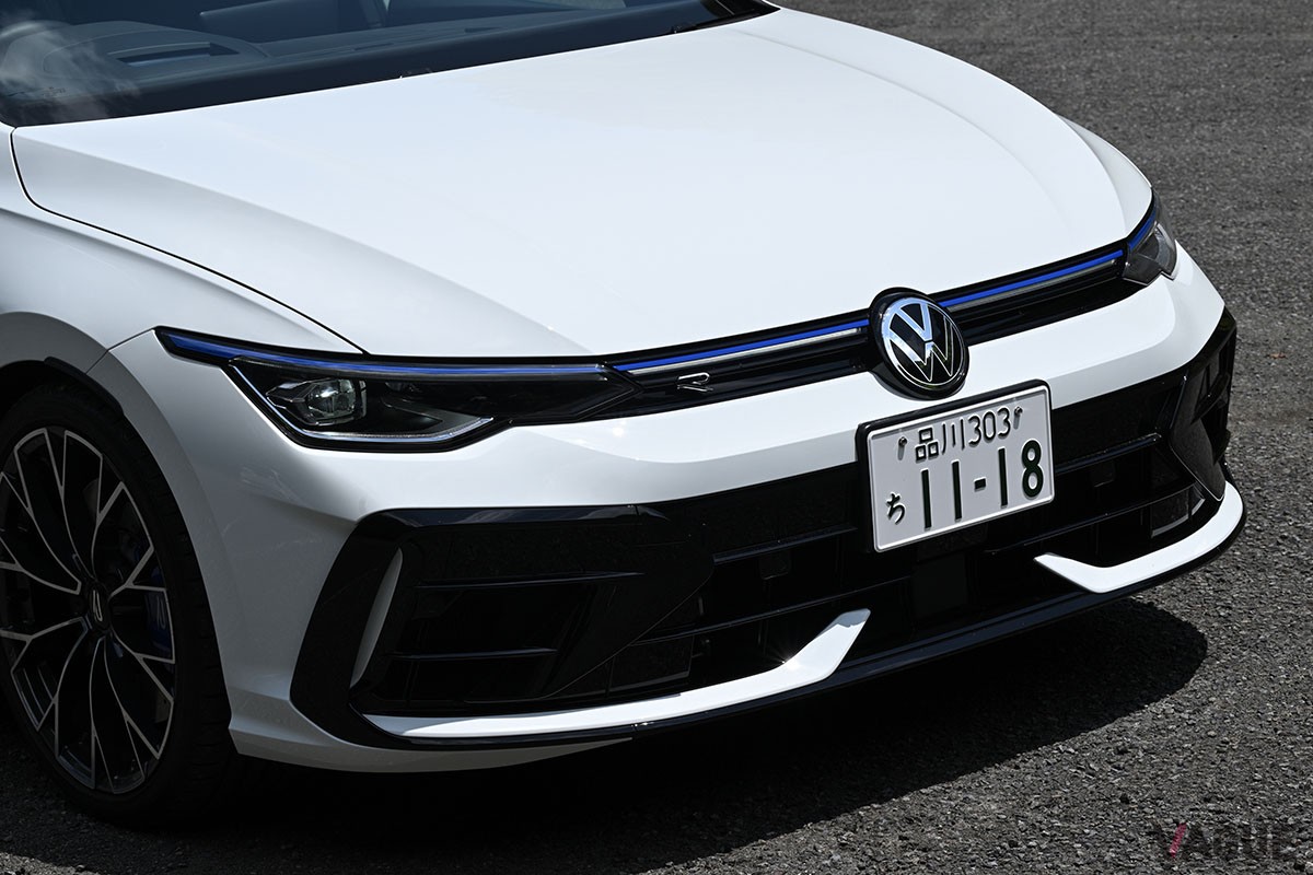 フォルクスワーゲン新型「ゴルフRヴァリアント」